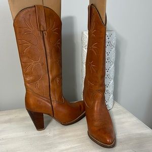 FRYE Boots